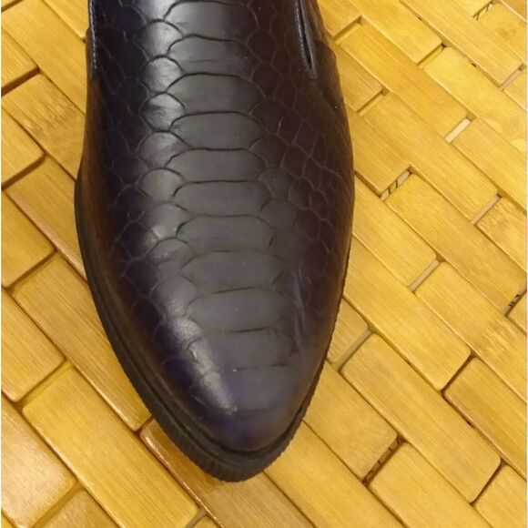 EUC ALICE & OLIVIA Navy Blue Pointed Toe Python Print Loafers Size 8.5 (39) - Picture 10 of 11